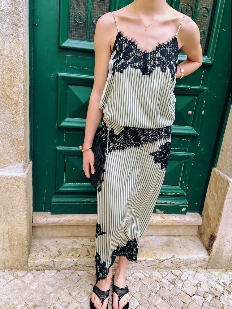 Amy Lynn Green Sienna Green Stripe Satin Lace Contrast Top - Image 2 of 6