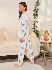 Lipsy Cream Soft Touch Fleece Snowflake Pyjamas (5-16yrs) - Image 4 of 5