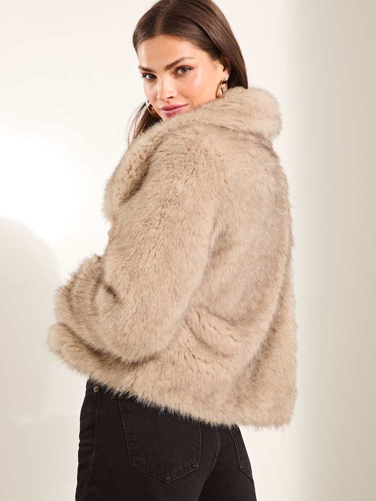 Lipsy Cream Faux Fur Shawl Collar Coat - Image 2 of 4