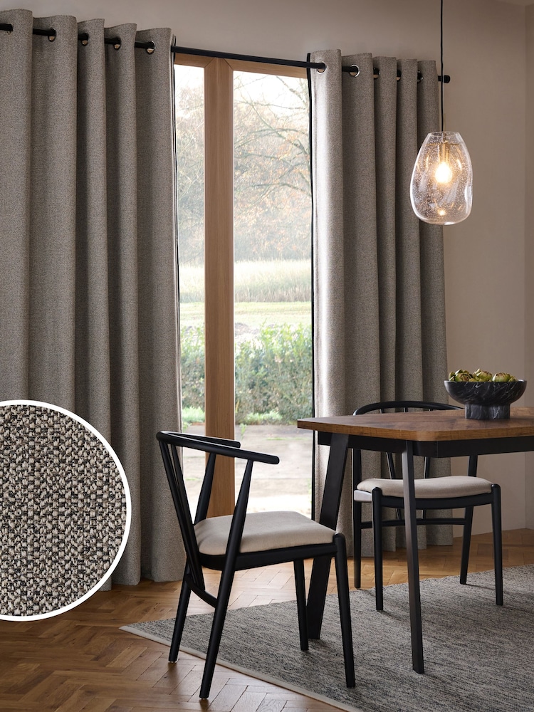 Cortinas revestidas com ilhós com acabamento em veludo Aubrey Tweed - Imagem 1 de 6
