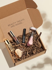 All Eyes On You Beauty Box (Worth Over £78) - Image 1 of 4