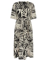 EVANS Curve Black Palm Print Wrap Midi Dress - Image 5 of 5