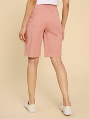 White Stuff Hayley Chino-Shorts aus Biomaterial - Bild 2 von 6