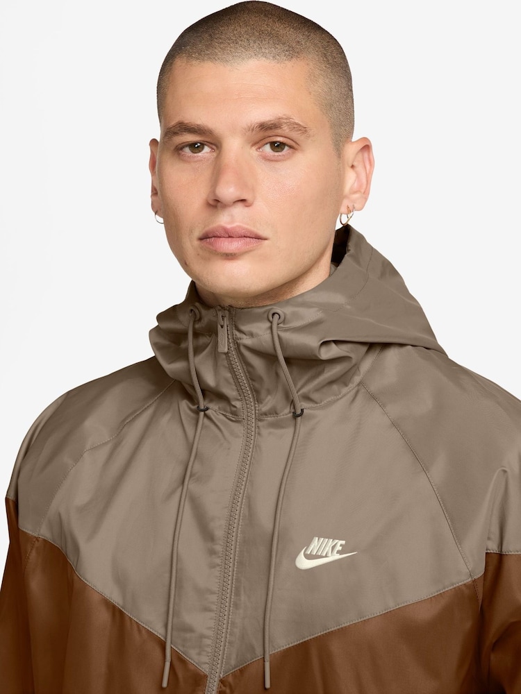 Nike Brown/Khaki Sportswear Windrunner Hooded Jacket - Image 3 of 3