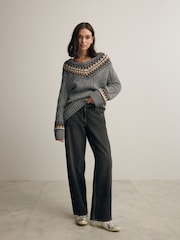 Grey Fair Isle Pattern V-Neck Cable Knit Jumper - Image 3 of 8
