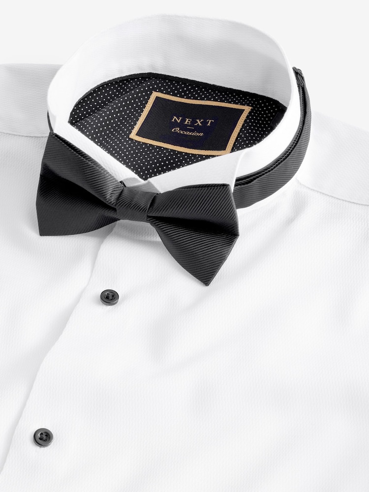 Wit - Slim Fit - Textured Double Cuff Long Sleeve Shirt With Wing Collar And Bow Tie Pack - Image 7 of 8