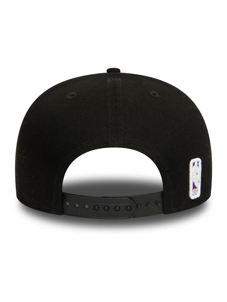 New Era 100% Cotton Los Angeles Lakers NBA 9FIFTY Cap - Image 2 of 4 New Era 100% Cotton Los Angeles Lakers NBA 9FIFTY Cap - Image 2 of 4