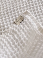 Set of 2 White Waffle Tea Towels - Image 3 of 3