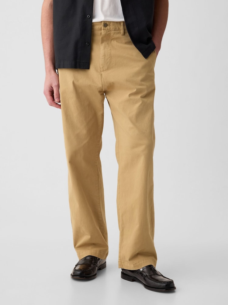 Marrón - Pantalones chinos elásticos de corte holgado con diseño de los 90 de Gap - Imagen 2 de 5 Marrón - Pantalones chinos elásticos de corte holgado con diseño de los 90 de Gap - Imagen 2 de 5
