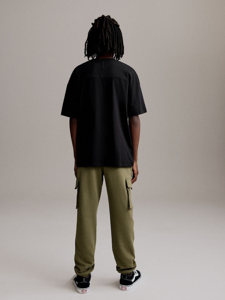 Black/Khaki Green Utility 100% Cotton Short Sleeve T-Shirt and Joggers Set (3-16yrs) - Image 4 of 11