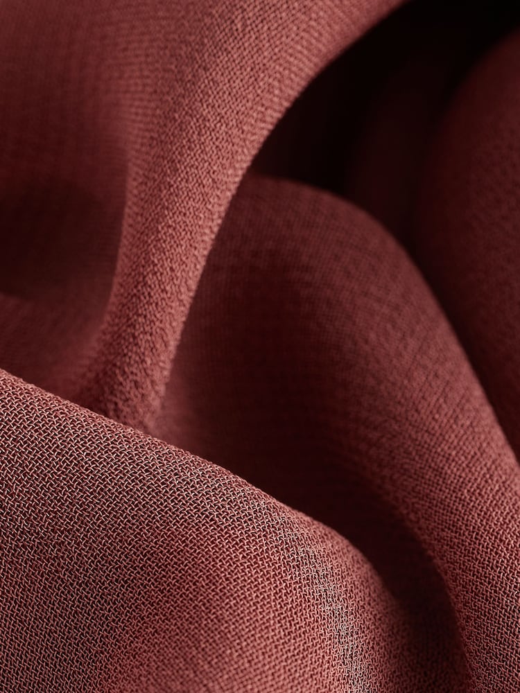 Rosenholz - Maxikleid mit gerafftem Bindeband am Ausschnitt und voluminösen Ärmeln - Bild 6 von 6 Rosenholz - Maxikleid mit gerafftem Bindeband am Ausschnitt und voluminösen Ärmeln - Bild 6 von 6