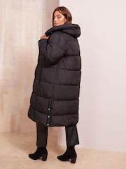 Negru - Friends Like These Curve Hood Quilted Paltoane căptușite - Imaginea 4 din 4