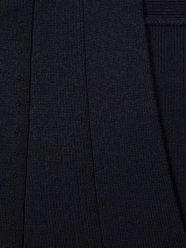 Reiss Navy Kimmy Knitted Sleeveless V-Neck Vest - Image 5 of 5
