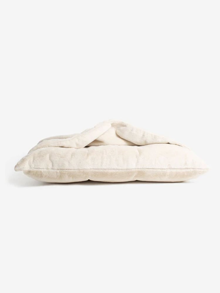 Lords and Labradors Cream Faux Fur Sleepy Burrow Dog Bed - Image 2 of 2