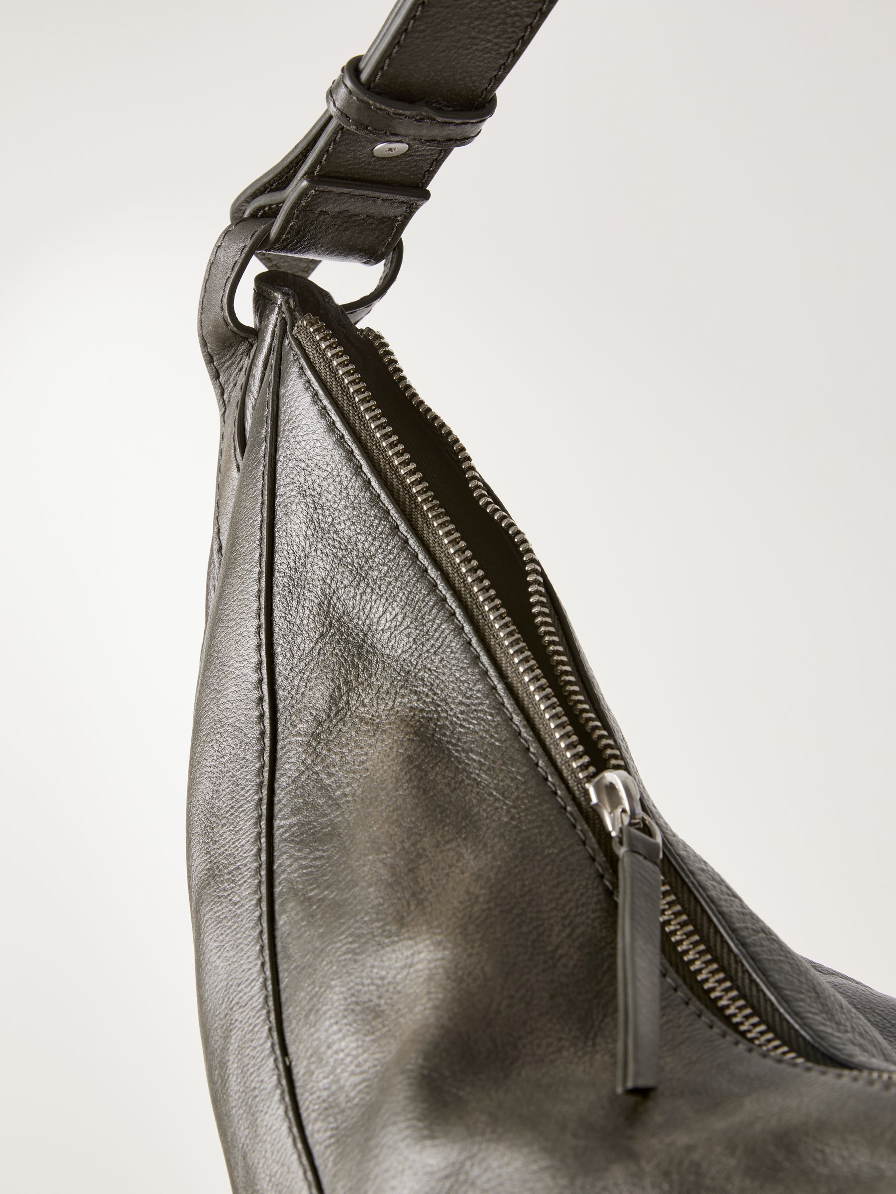 Designer fashion, Seoul-fully created | W Concept