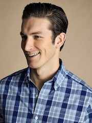 Charles Tyrwhitt Blue Check Short Sleeve Noniron Stretch Poplin Slub 100% Cotton Shirt - Image 2 of 5