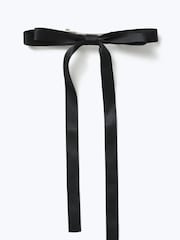 Aela Cream Skinny Satin Bow - Image 1 of 4