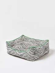 Oliver Bonas Black/White Wavy Pet Medium Bed - Image 3 of 4