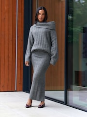 Grey Charcoal Co-ord Soft Touch Fitted Column Knitted Maxi Skirt - Image 4 of 6
