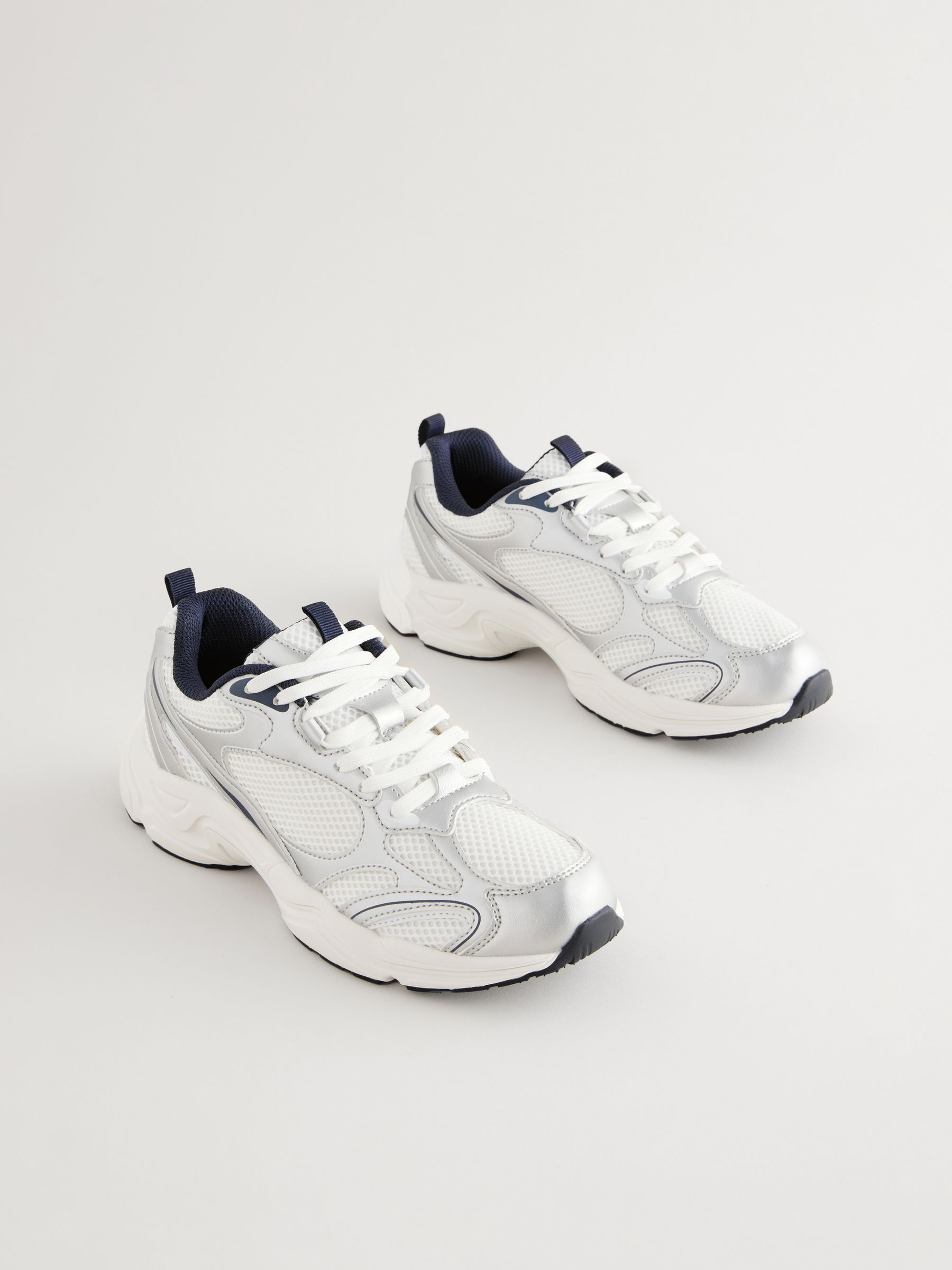 Forever comfort sneakers store