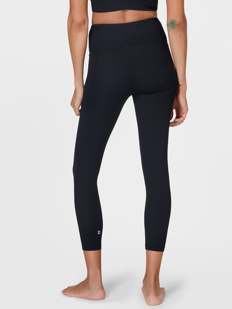 Schwarz - Sweaty Betty Super Soft Ultra-Lite 7/8 Wrap Yoga Leggings - Bild 2 von 7 Schwarz - Sweaty Betty Super Soft Ultra-Lite 7/8 Wrap Yoga Leggings - Bild 2 von 7