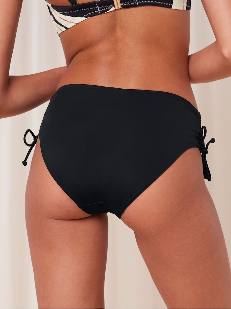 Triumph Summer Allure Midi Black Bikini Briefs - Image 2 of 4 Triumph Summer Allure Midi Black Bikini Briefs - Image 2 of 4