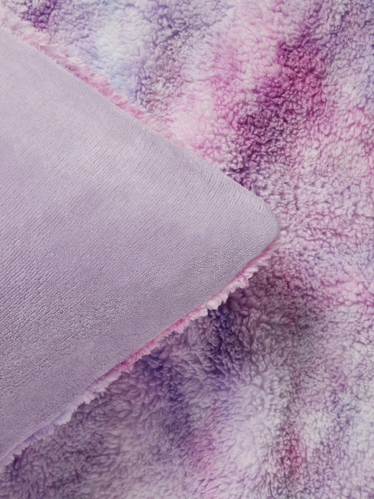 Fleece Lilac Purple Ombre Duvet Cover and Pillowcase Set - Image 6 of 7