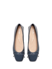Clarks Blue Patent Ubree15 Step Shoes - Image 6 of 7