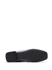 Clarks Blue Patent Ubree15 Step Shoes - Image 7 of 7