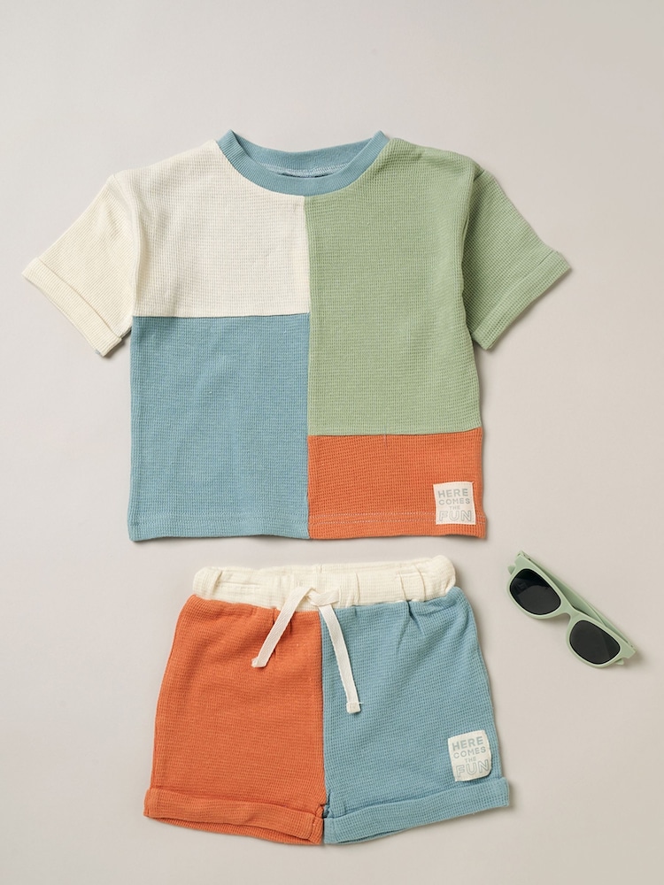 Blau - Lily & Jack 3-teiliges Outfit-Set aus 100 % Baumwolle mit Oberteil, Shorts und Sonnenbrille - Bild 1 von 5