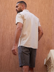 Threadbare Stone Linen Blend Short Sleeve Shirt - Image 2 of 4