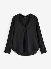 Black Long Sleeve Textured Overhead V-Neck Blouse - Image 6 of 7