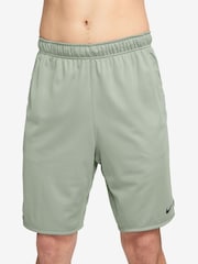 Зеленый - Nike Totality Dri-FIT 9 inch Unlined Versatile Shorts - Изображение 1 из 4