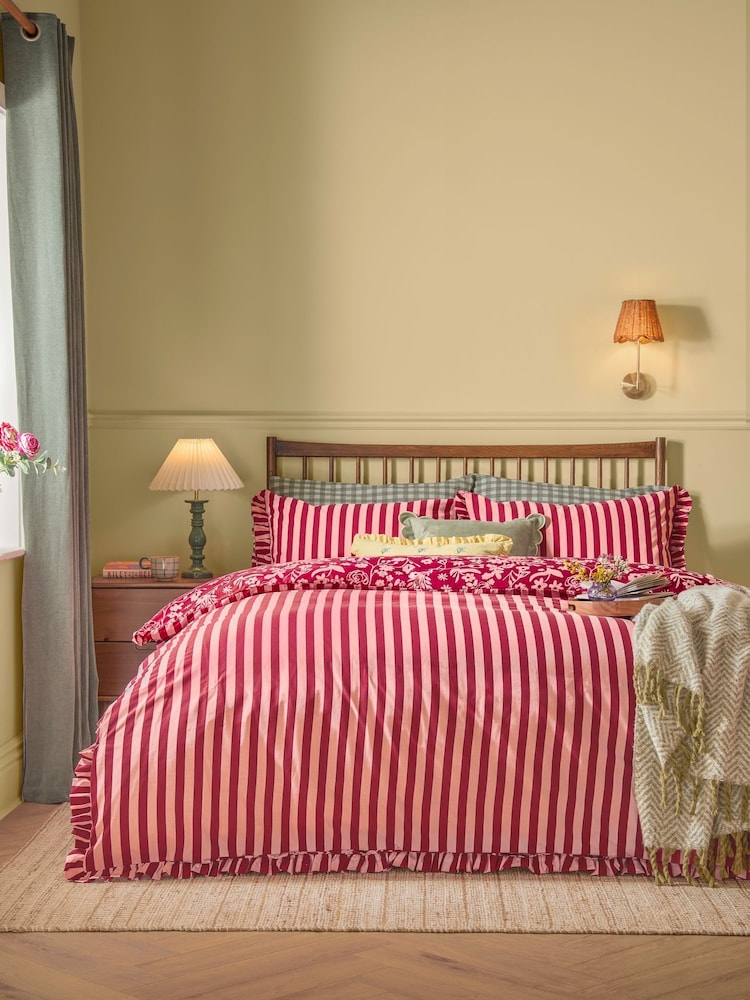 Wylder Berry Posie Reversible Duvet Cover Set - Image 2 of 4 Wylder Berry Posie Reversible Duvet Cover Set - Image 2 of 4