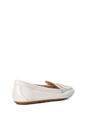 Dune London White Tassel Gilliee Driver Shoes - Image 4 of 5
