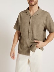 River Island Green Regular Fit Short Sleeve Revere Plisse 100% Cotton Shirt - Image 2 of 6