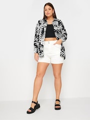 Yours Curve White Elasticated Denim Shorts - Image 2 of 5
