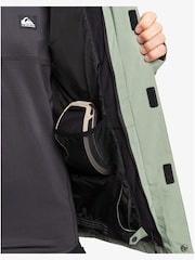 Quiksilver Green Mission Solid Ski Jacket - Image 9 of 9