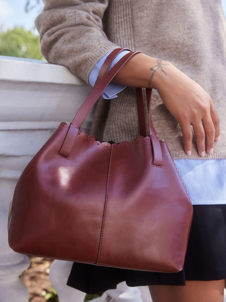 Berry Red Tabitha Simmons Grace Leather Shopper Bag - Image 4 of 4