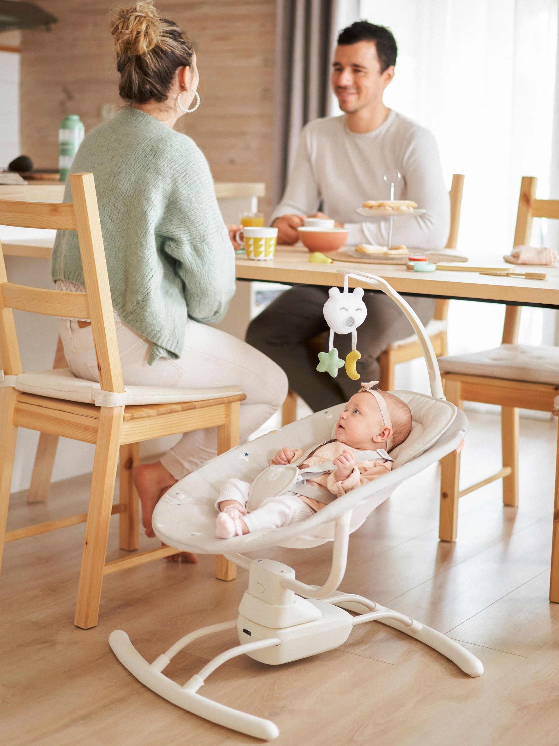 Badabulle Lichen Lateral Motorised Baby Swing