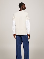 Tommy Jeans Natural Slim Essential Flag 100% Cotton T-Shirt - Image 3 of 5
