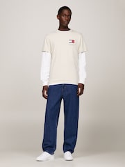 Tommy Jeans Natural Slim Essential Flag 100% Cotton T-Shirt - Image 4 of 5