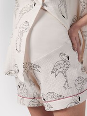 Chelsea Peers Maternité 100% coton Ensemble pyjama court imprimé flamant rose - Image 5 of 5