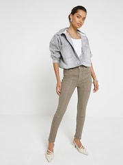 River Island Green Petite High Rise Skinny Fit Jeans - Image 2 of 7