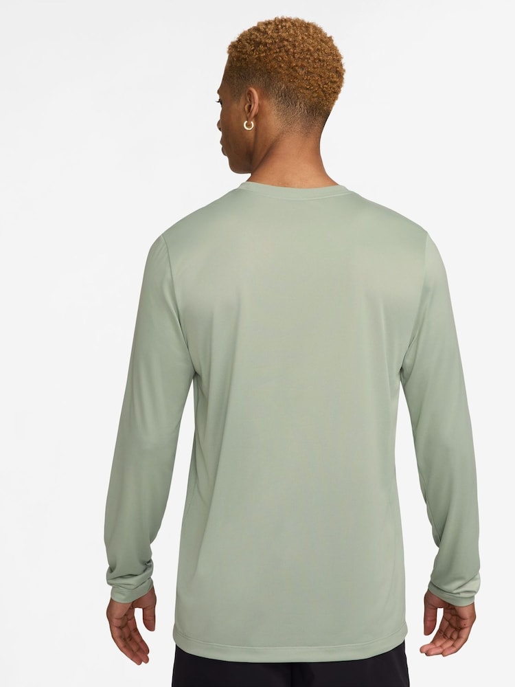 Nike Green Dri-FIT Legend Training T-Shirt - Image 2 of 3