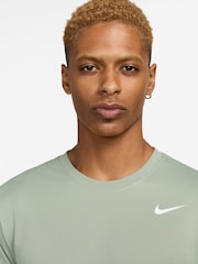 Nike Green Dri-FIT Legend Training T-Shirt - Image 3 of 3