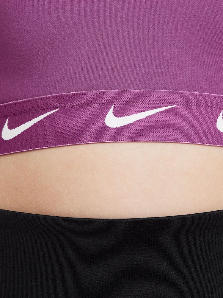 Фиолетовая фуксия - Спортивное бюстгальтер Nike DriFIT One - Изображение 3 из 3