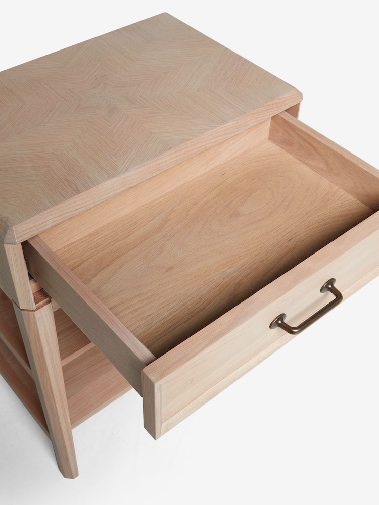 Nina Campbell Light Brown Tedworth 1 Drawer Bedside - Image 5 of 5 Nina Campbell Light Brown Tedworth 1 Drawer Bedside - Image 5 of 5