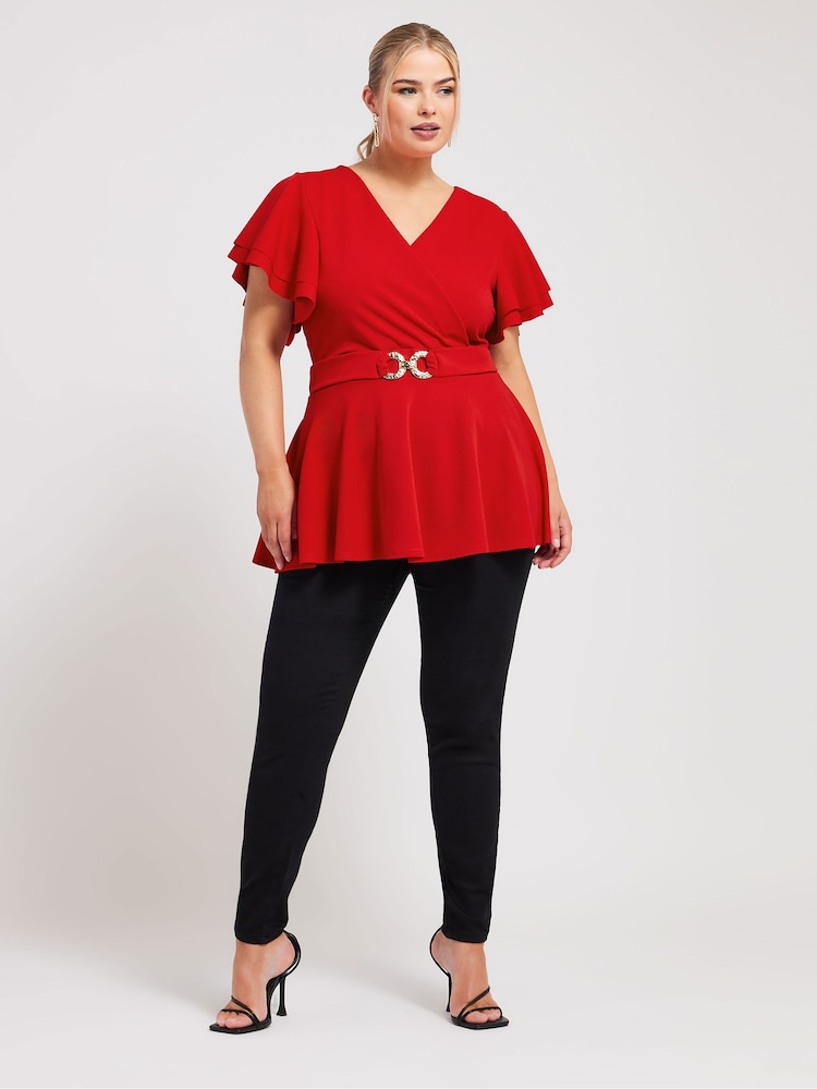 Rojo - Top con peplum con hebilla y mangas tipo ángel de Yours Curve - Imagen 2 de 5 Rojo - Top con peplum con hebilla y mangas tipo ángel de Yours Curve - Imagen 2 de 5