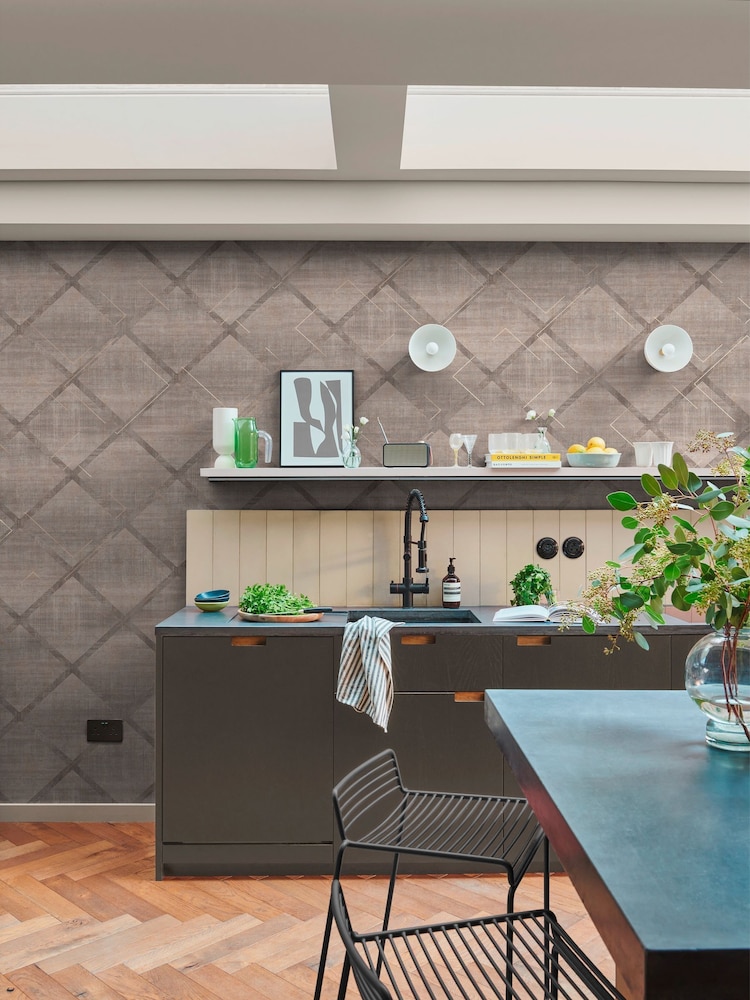 Graham & Brown Grey Lorenzo Geo A4 Sample - Image 1 of 3
